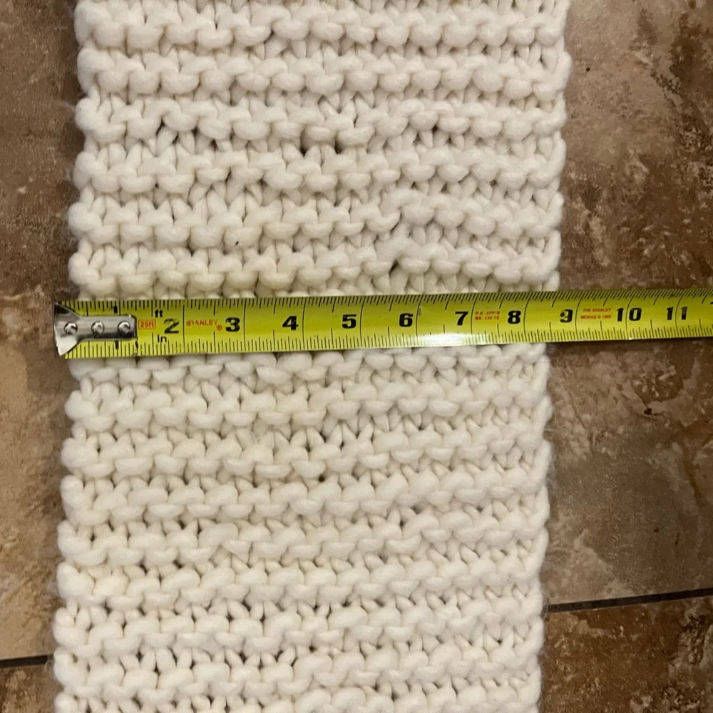 ROOTS Oversized Chunky Knit Scarf | Cozy Winter Essential Cream Neutral - Picture 8 of 11